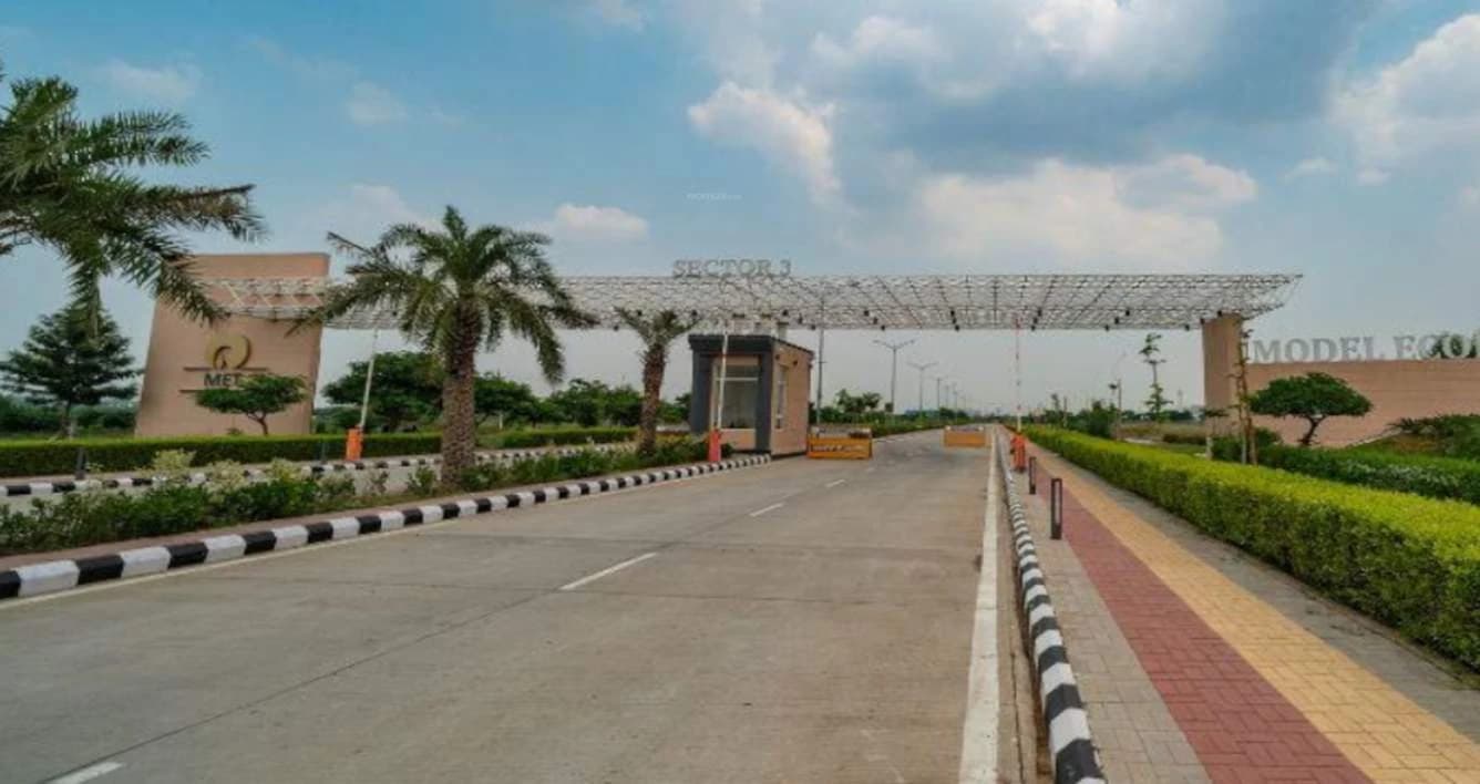 Reliance Model Economic Township entrance in Jhajjar